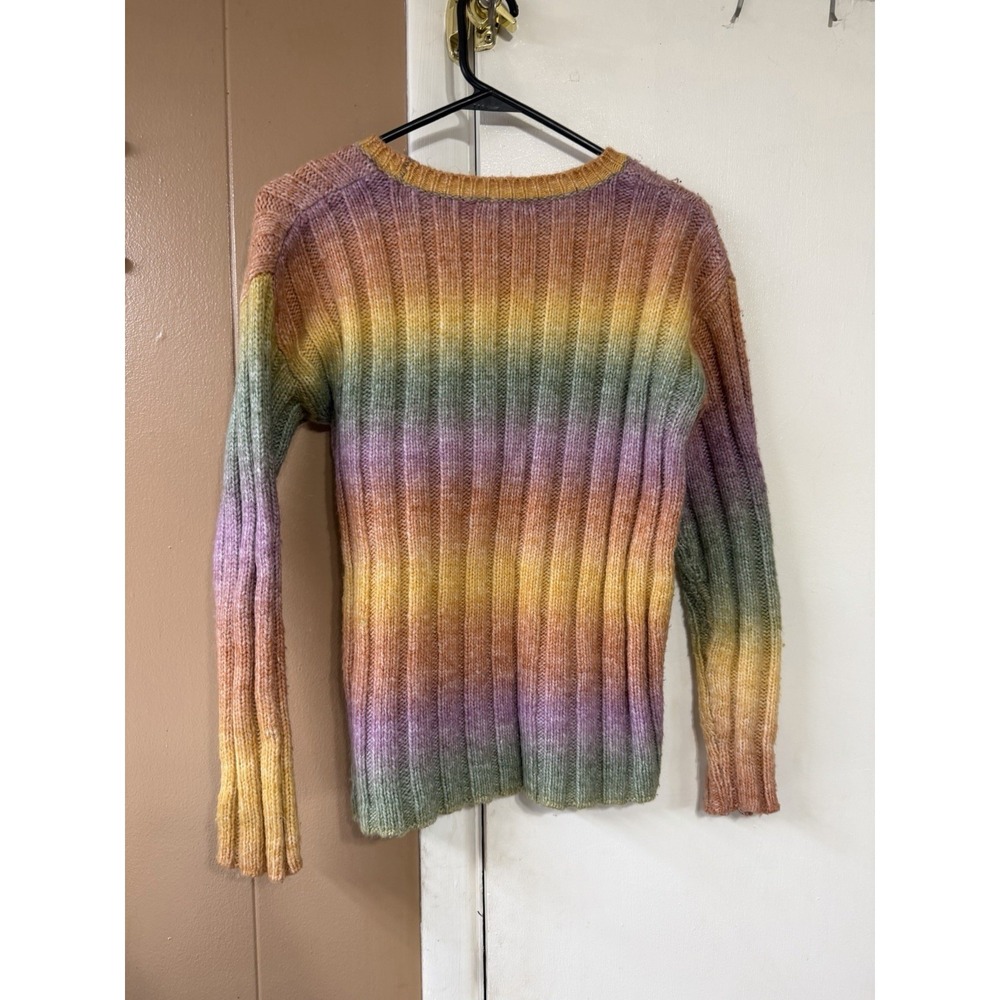 Sweater - Picture 2 of 4